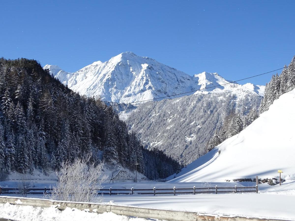 Apart Tyrol Umhausen Exterior foto